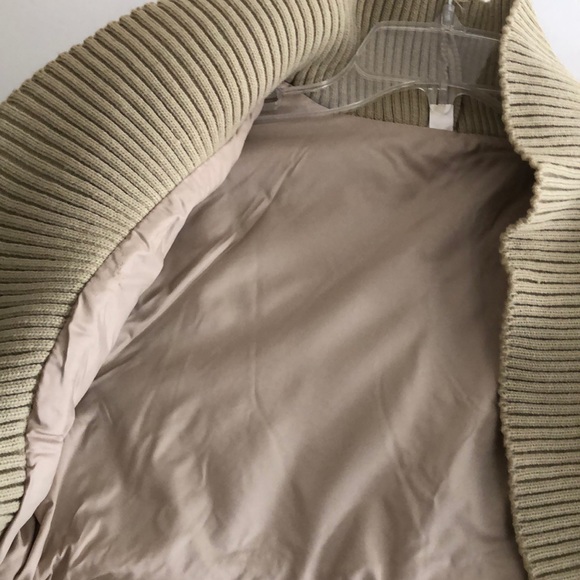 Jacket - Picture 4 of 5